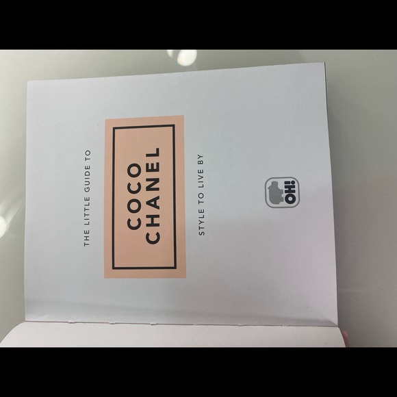 NEW Coco Chanel coffee book - Picture 2 of 7